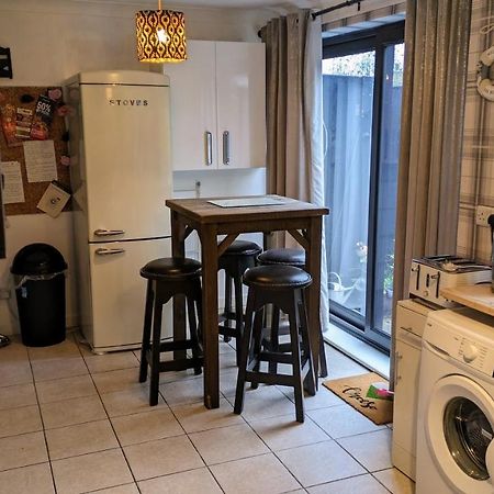Summerhill, Wrexham - Key Worker Friendly Bagian luar foto